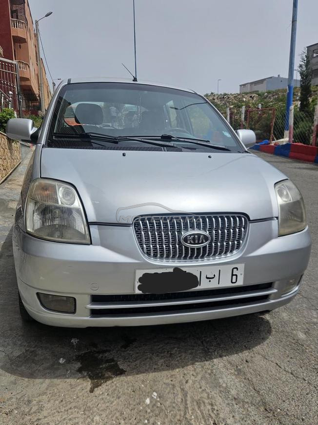 Kia picano en très bon etat