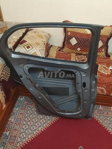 porte gauche avant Mercedes GLA 200 - 2