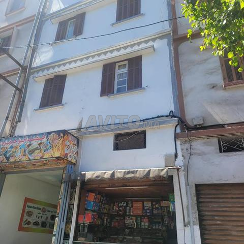 عمارة بواجهتين 3 طوابق حي فرح