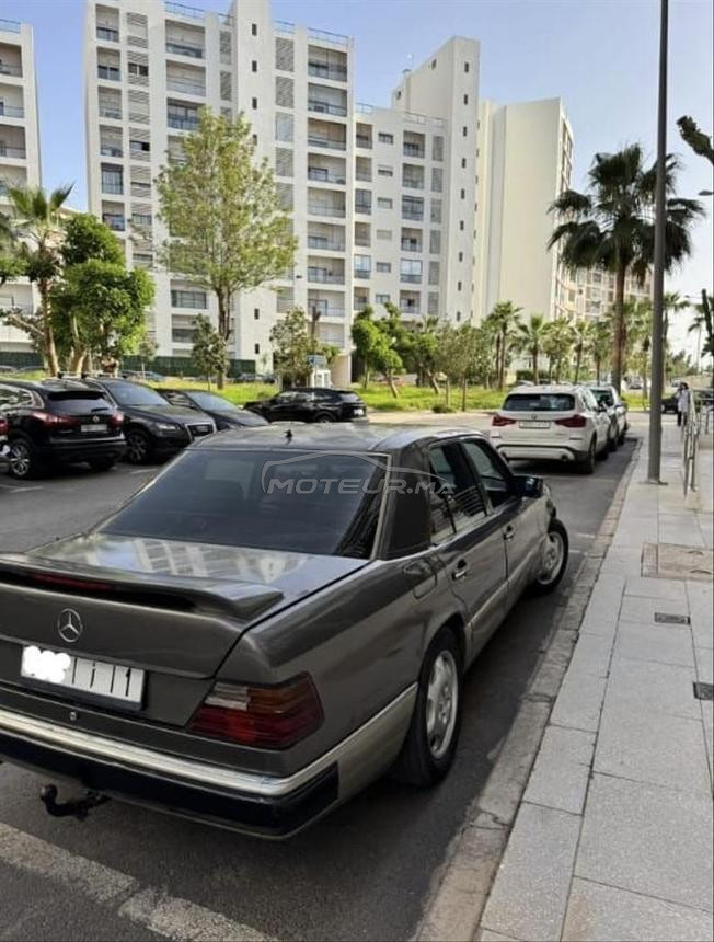 Mercedes-Benz 250 Diesel Manuelle 1988 à Rabat