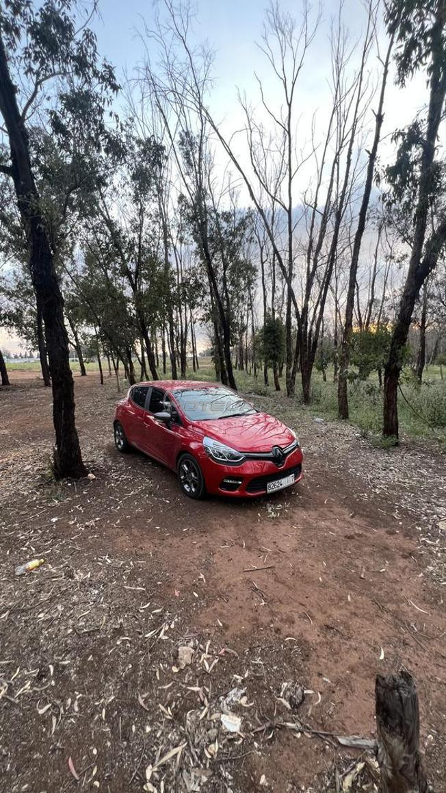 Clio 4 Gt line 2eme main Kilométrage reel 175k