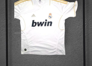 Real Madrid original 💯🔥 özil Taille L/XL