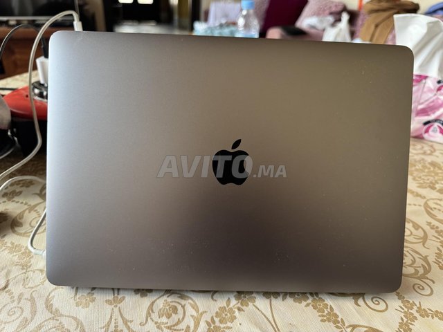 Macbook Pro 13pouces 2020 Processeur i5 - 500 GB 