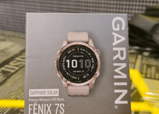 Garmin Fénix 7S Sapphire Solar - Très bon état