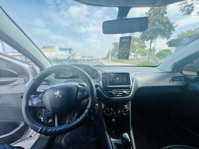 peugoet 208