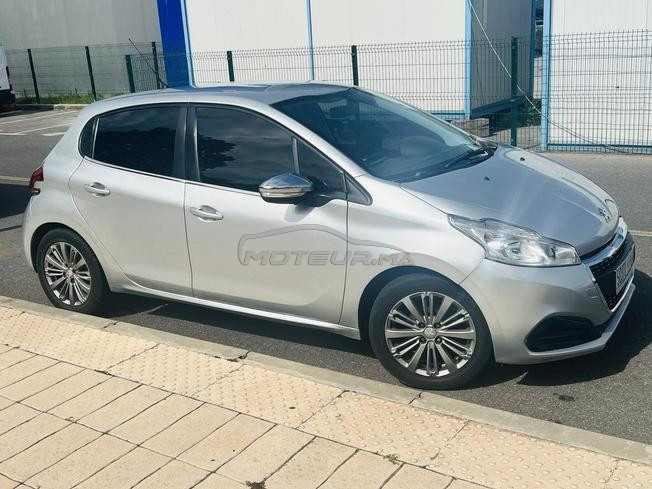 peugoet 208