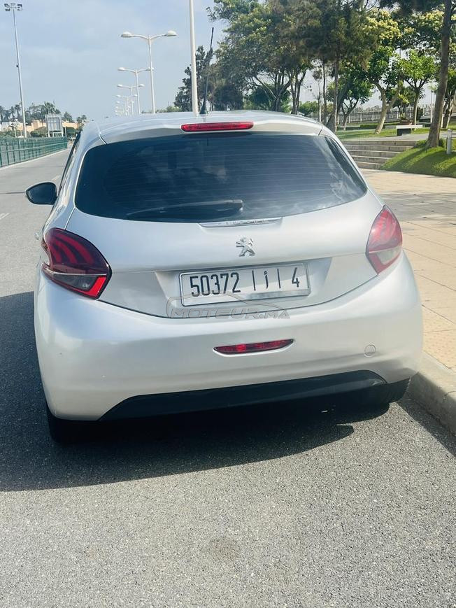 peugoet 208
