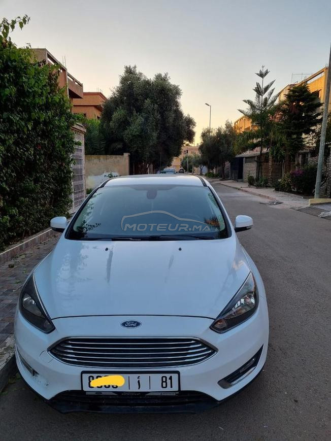 ford focus pack sport bon etat 1 main 