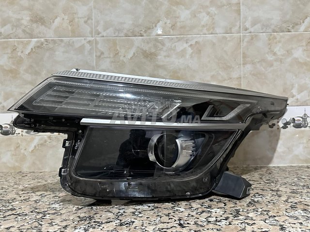 Phare avant gauche kia seltos 2021