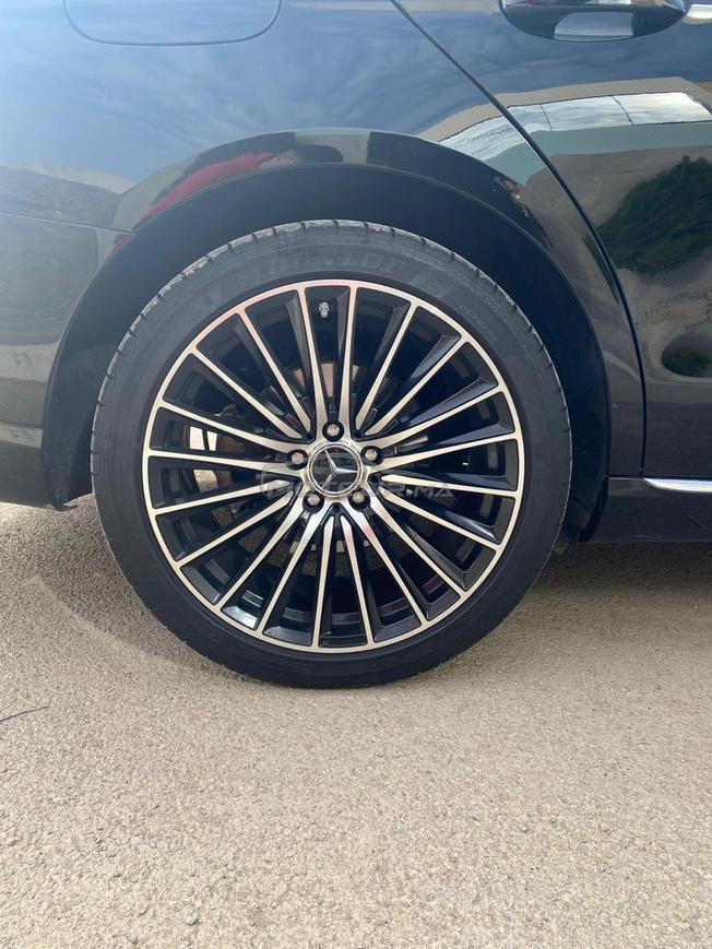 Mercedes-Benz Classe E 220 Diesel  pack AMG