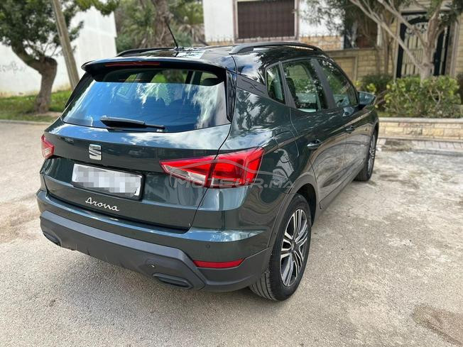 seat arona Modèle 2019 1ère main 