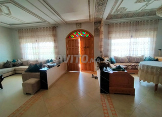 villa à vendre فيلا للبيع بطريق موزار
