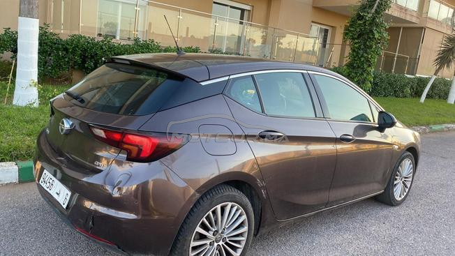 Opel Astra Diesel Manuelle 2017 à Berrechid