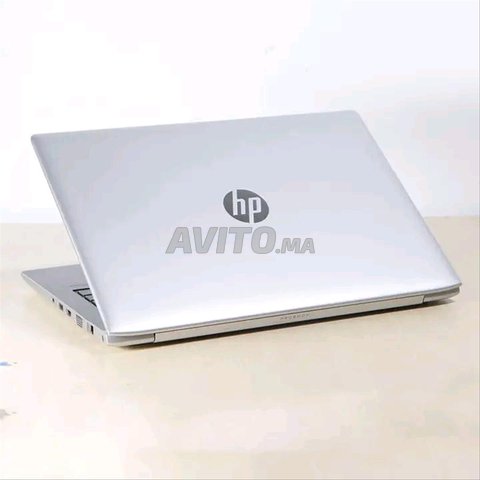 Hp i5 8eme Slime Ram 8 Disc 256 SSD batterie 6h