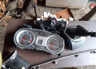 Piece renault Peugeot 