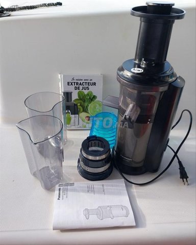 extracteur de jus PANASONIC L600