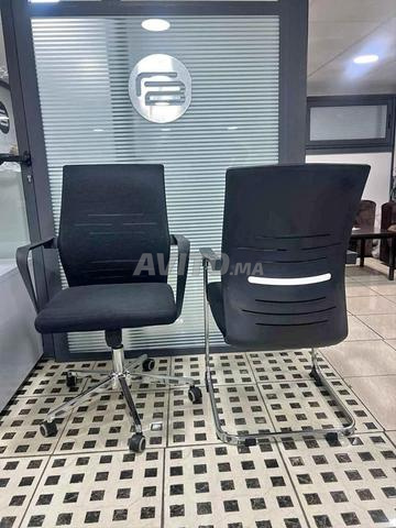 🎯 Chaise de direction – L’allure du leadership