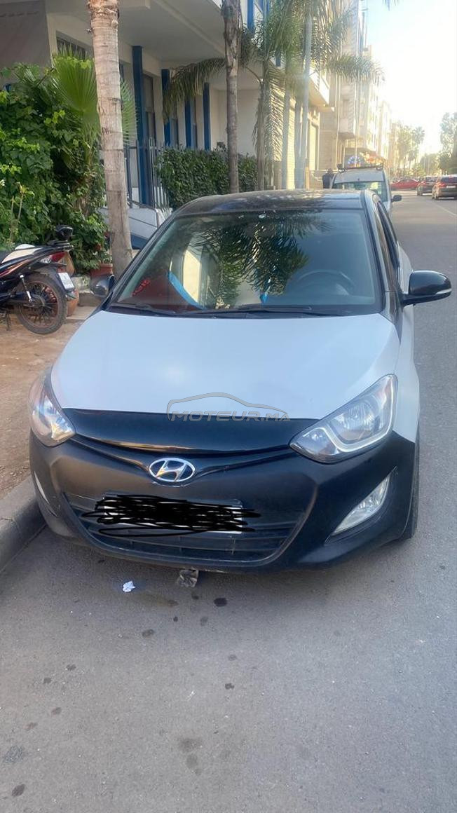 hyundai i20 model 2012 mois 12 
