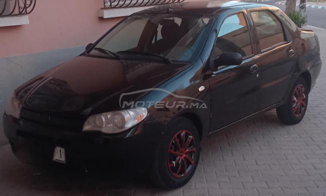 Fiat Albea Essence Manuelle 2011 à Youssoufia