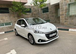 Peugeot 208 Modèle 2019 1ère main 