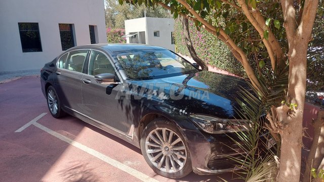 voiture BMW série 7