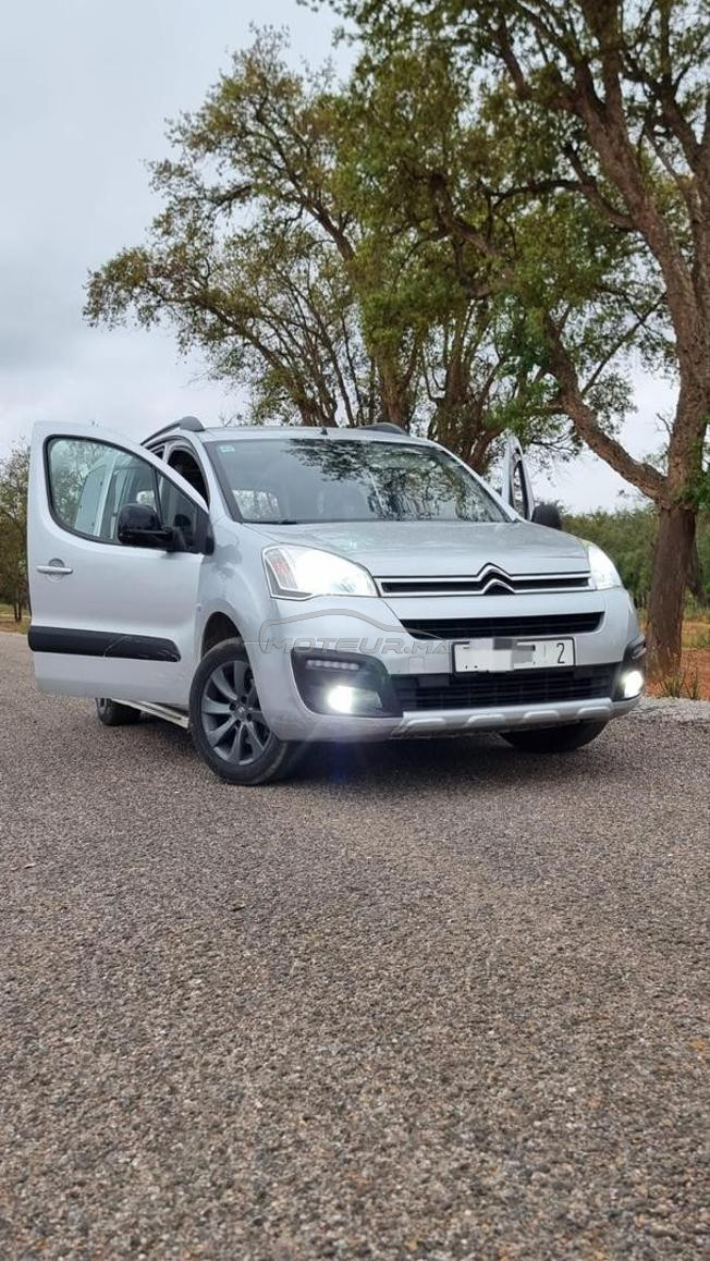 Citroën Berlingo Diesel Manuelle 2017 à Kénitra
