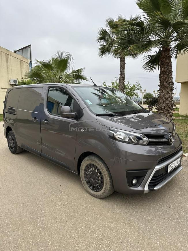 toyota proace