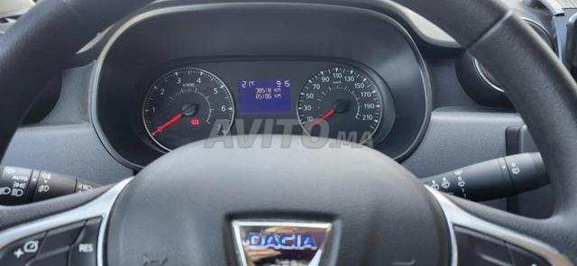 Dacia Duster 38000 km Diesel 2019 à Tanger