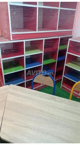 RANGEMENTS SCOLAIRES خزانة معدنية A 