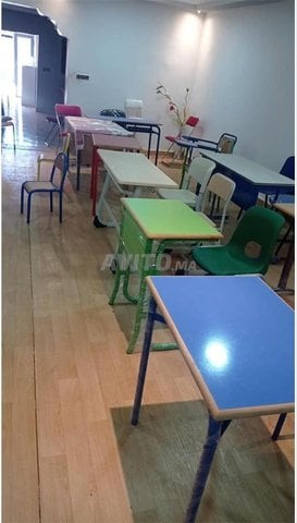 table scolaire  aa ttoute laa ville
