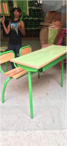 TABLE SCOLAIRE  A 