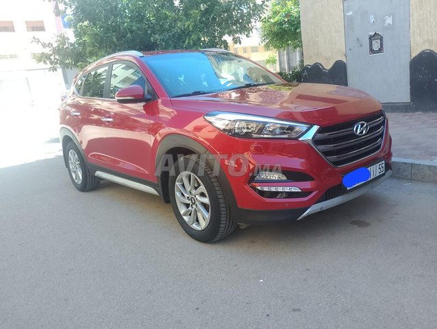 hyudai tucson 2017  0663477280