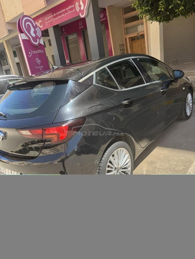 Opel Astra Diesel Manuelle 2019 à Oujda
