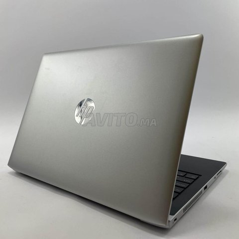 Hp i5 8eme Slime Ram 8 Disc 256 SSD batterie 6h