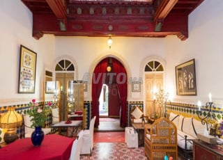 Somptueux palais d'hotes à vendre à la Medina