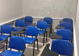 Chaise ISO avec tablette pour salle de formation