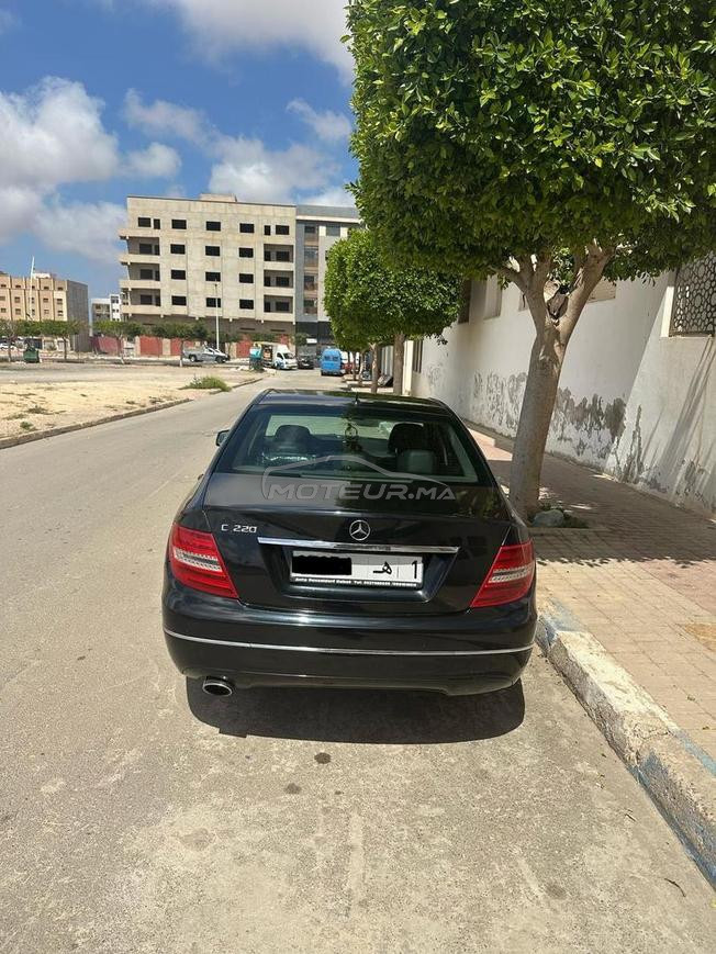 mercedes 220 automatique model 2013 