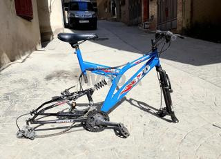 Kadar jdid fran disk 9odam lawri sabatat😍🤙