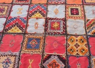 TAPIS BEBRBE ARTISANALE