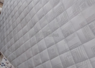 Lit 1 place Mondial -trés bon état 190/90 cm