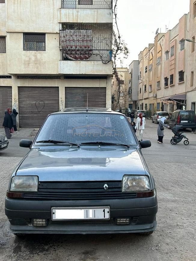 Renault R5 Essence Manuelle 1986 à Fès