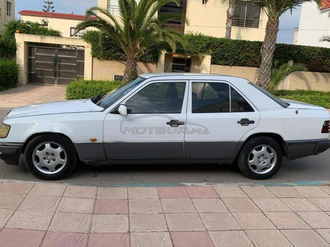 Mercedes-Benz 250 Diesel Manuelle 1998 à Rabat