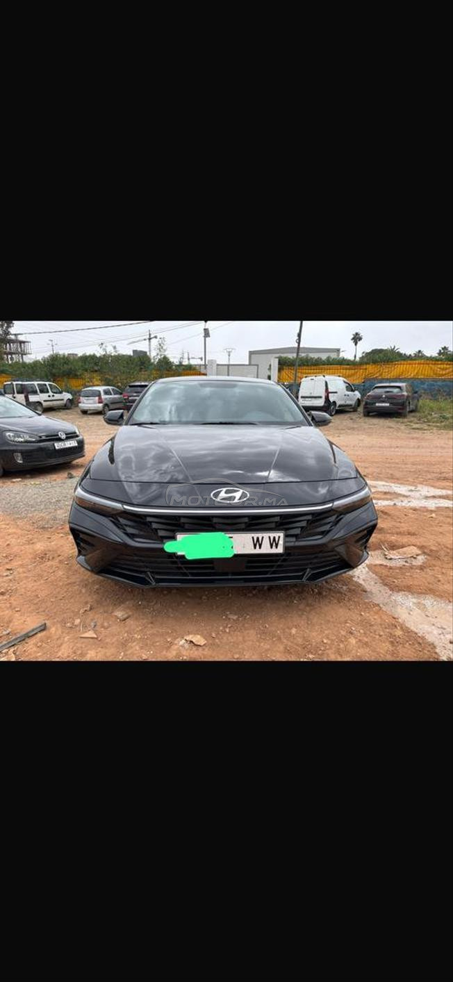 Hyundai Elantra Essence Automatique 2025