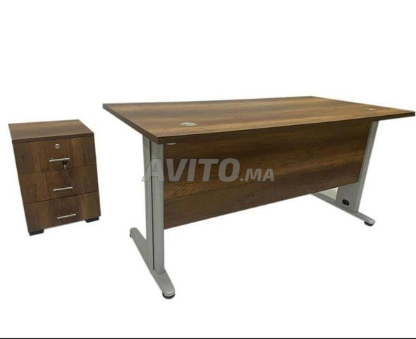 Bureau de direction en bois mdf الأثاث المكتبي