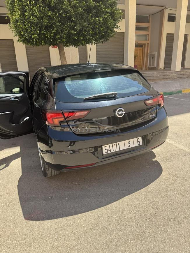 Opel Astra Diesel Manuelle 2019 à Oujda