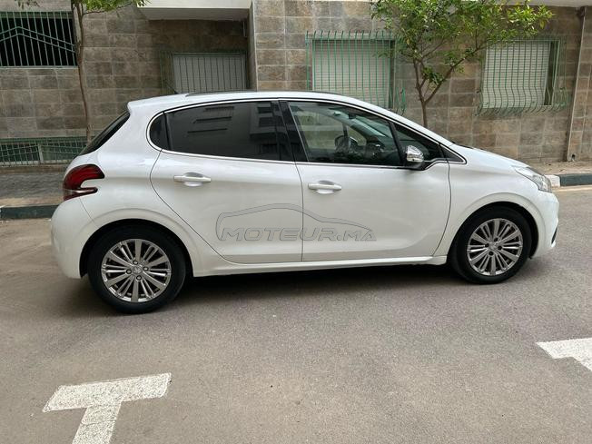 Peugeot 208 Modèle 2019 1ère main