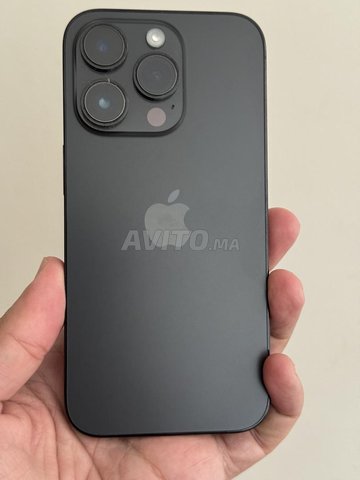 iPhone 14 pro made USA comme neuf  