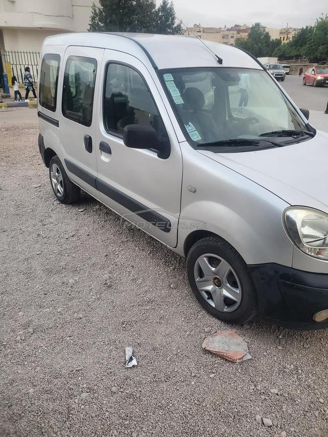 kangoo tout obtion D65