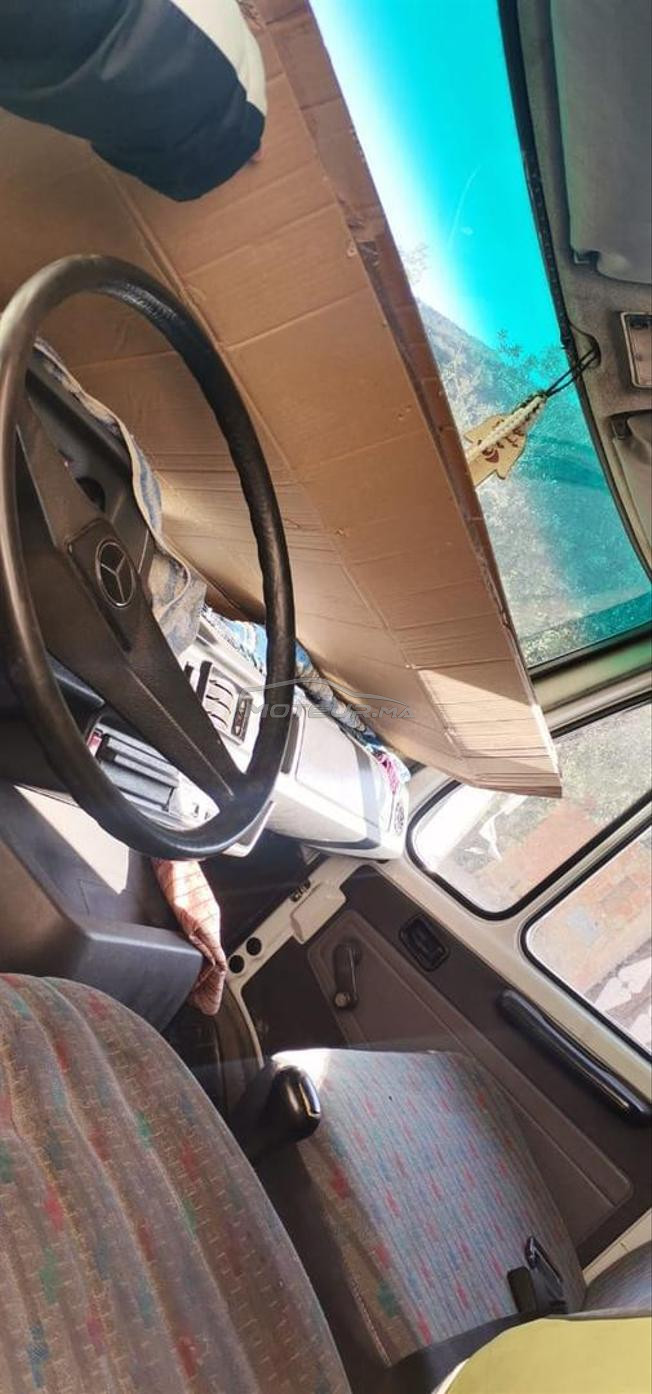 مرسيدس في حالة جد جيدة
