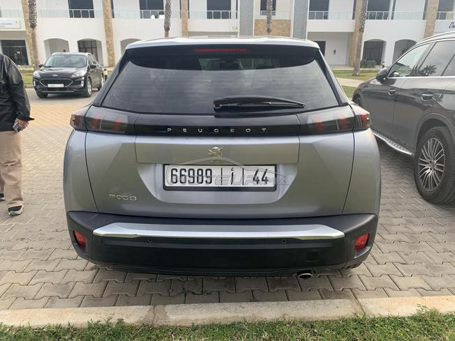 Peugeot 2008 automatique à vendre 